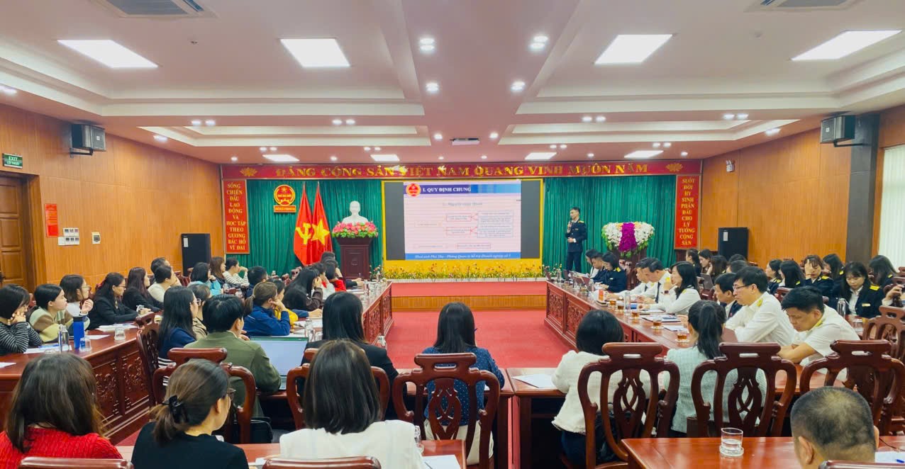 Thuế tỉnh Phú Thọ đồng hành cùng doanh nghiệp, hoàn thiện công tác quảnh lý thuế