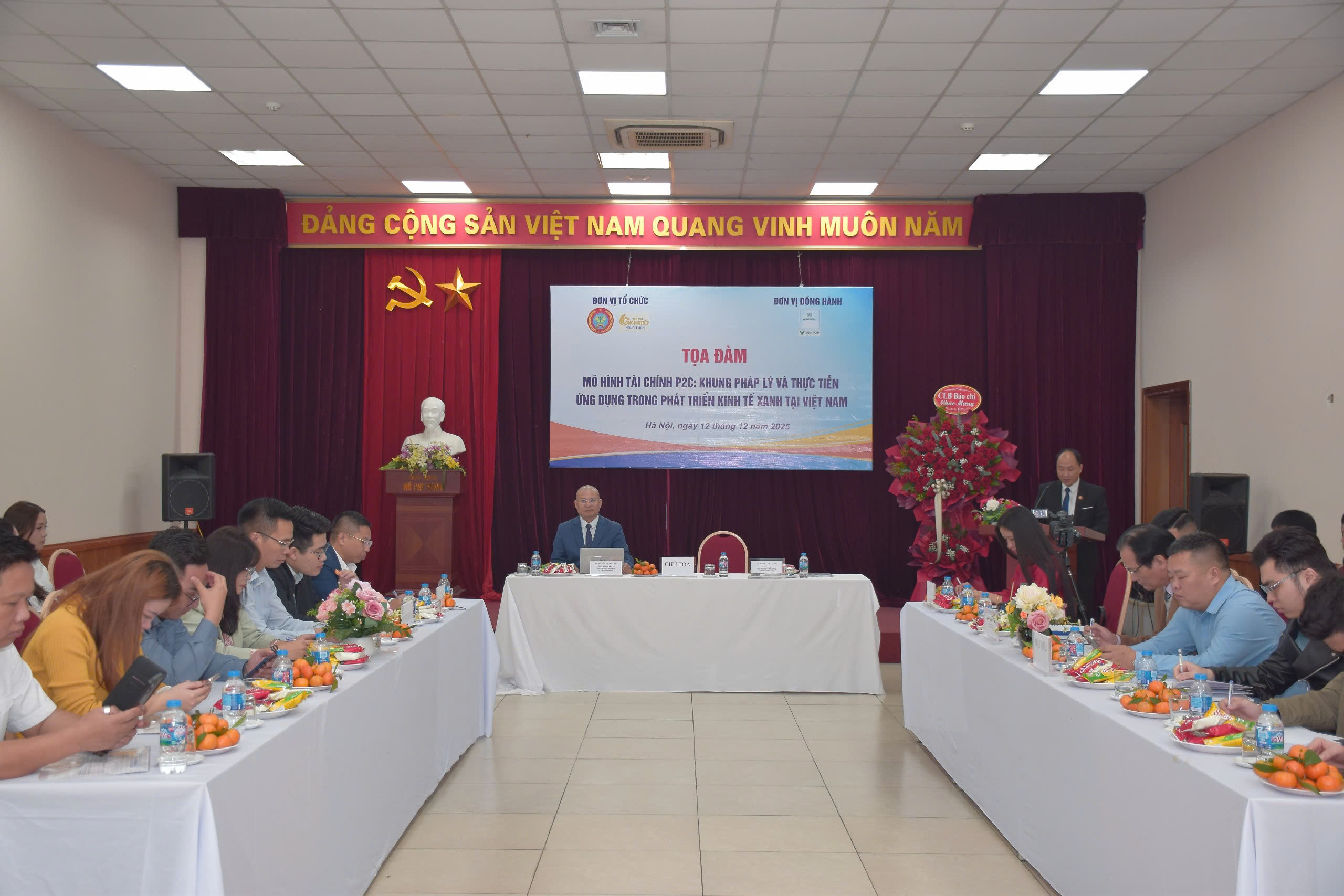 Mô hình tài chính P2C: Khung pháp lý và thực tiễn ứng dụng trong phát triển xanh tại Việt Nam