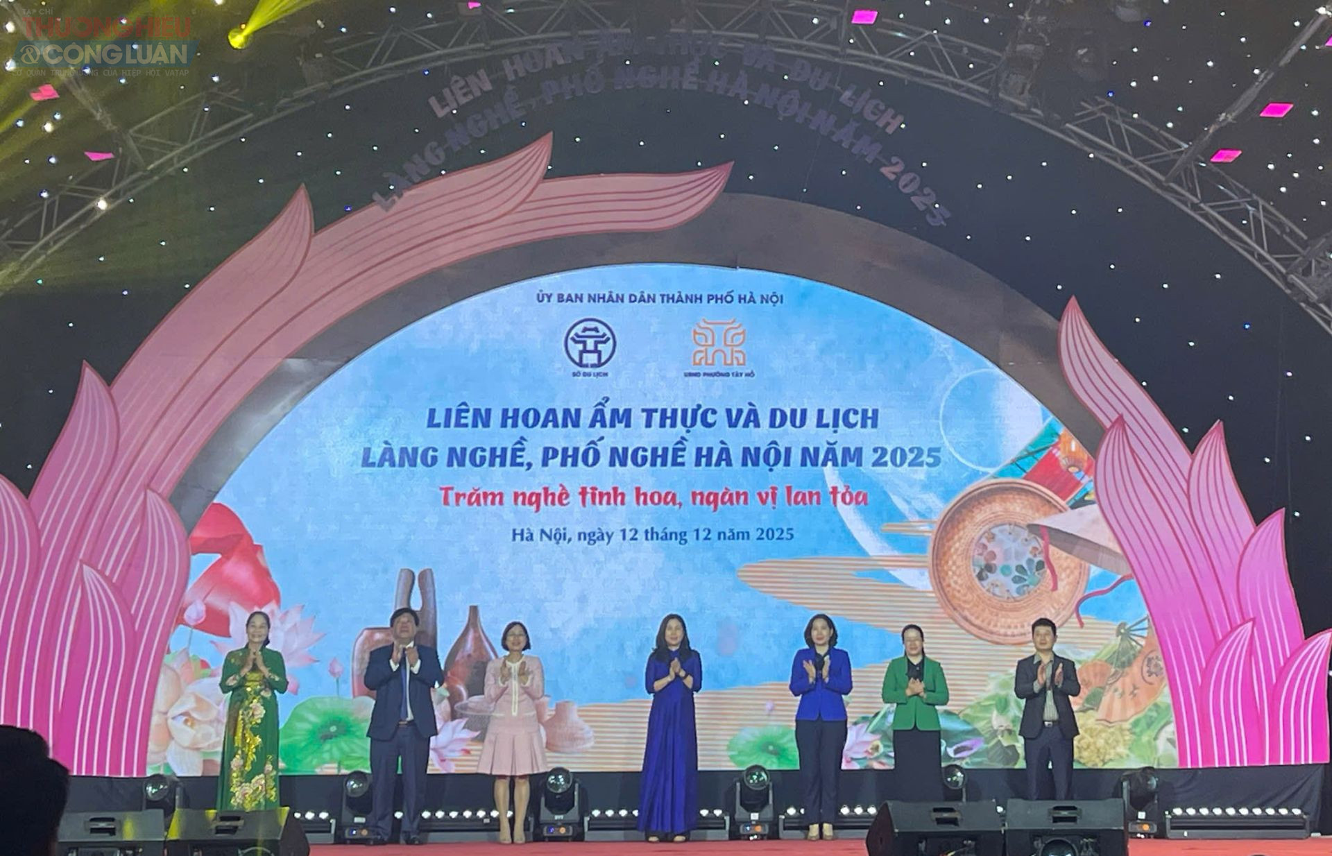 Hà Nội khai mạc Liên hoan Ẩm thực và Du lịch làng nghề, phố nghề 2025