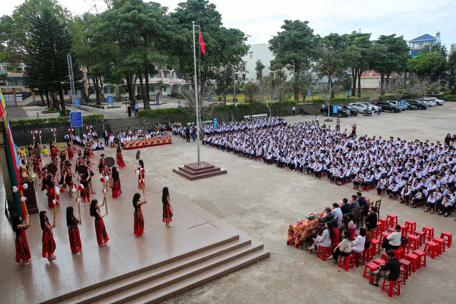 Toàn cảnh lễ khánh Thành phòng STEM tại trường THCS Nguyễn Du (tỉnh Gia Lai) Toàn cảnh lễ khánh Thành phòng STEM tại trường THCS Nguyễn Du (tỉnh Gia Lai)