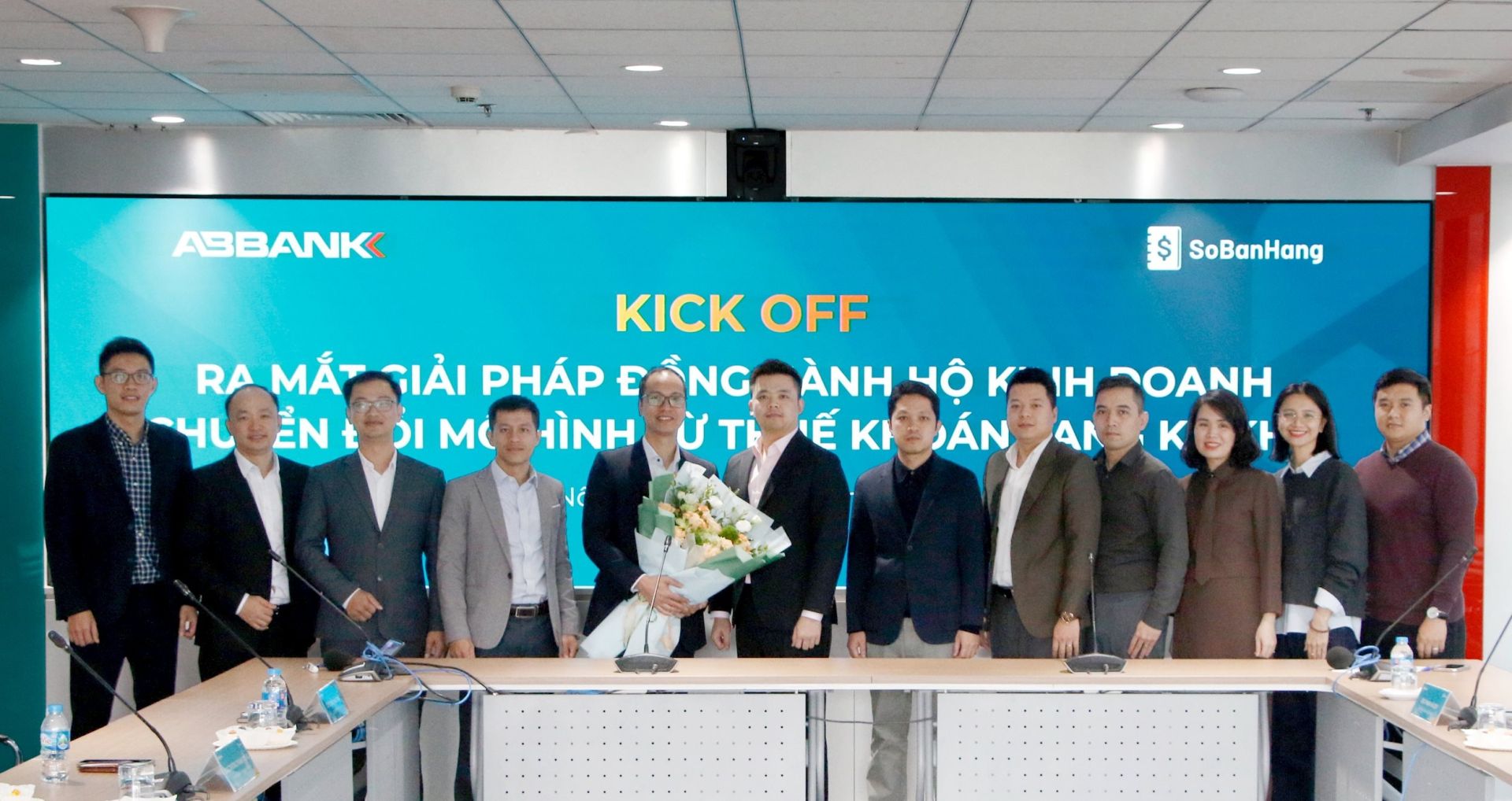 ABBANK và Sổ Bán Hàng chính thức cho ra mắt giải pháp tài chính - quản lý kinh doanh tích hợp dành riêng cho hộ kinh doanh