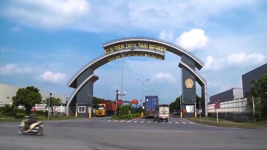 Thu hút đầu tư phát triển công nghiệp là động lực chính phát triển kinh tế tỉnh Thái Nguyên. Thu hút đầu tư phát triển công nghiệp là động lực chính phát triển kinh tế tỉnh Thái Nguyên.