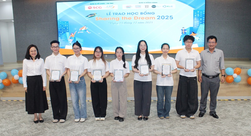 C&aacute;c sinh vi&ecirc;n tiếp tục được gia hạn nhận học bổng n&agrave;y cho năm học tiếp theo