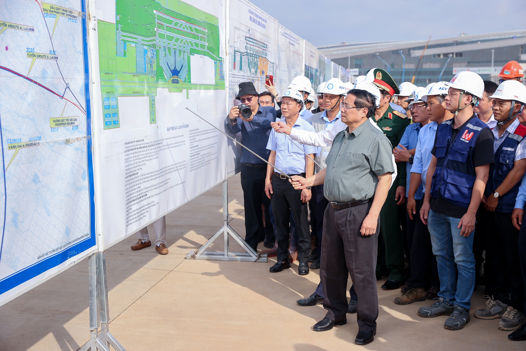 Thủ tướng đánh giá dự án đang thay đổi theo từng ngày, từng tuần, từng tháng. Thủ tướng đánh giá dự án đang thay đổi theo từng ngày, từng tuần, từng tháng.