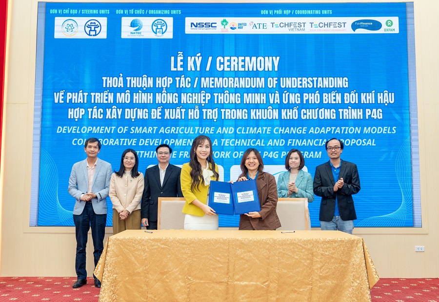 Kết nối các khu ứng dụng công nghệ cao - thúc đẩy phát triển nông nghiệp bền vững