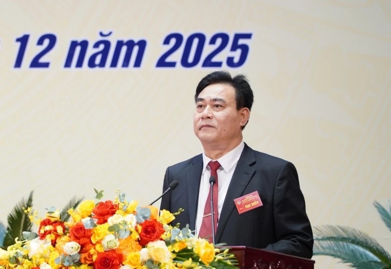 Đại hội biểu quyết các nội dung tại phiên thứ nhất. Đại hội biểu quyết các nội dung tại phiên thứ nhất.