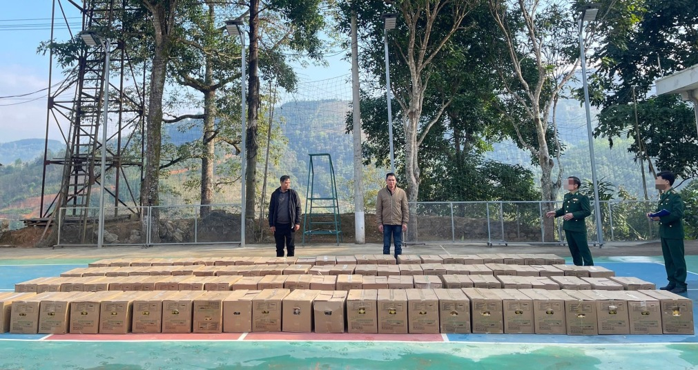 Bắt giữ vụ vận chuyển hơn 34.000 quả trứng gà nhập lậu từ Trung Quốc vào Việt Nam