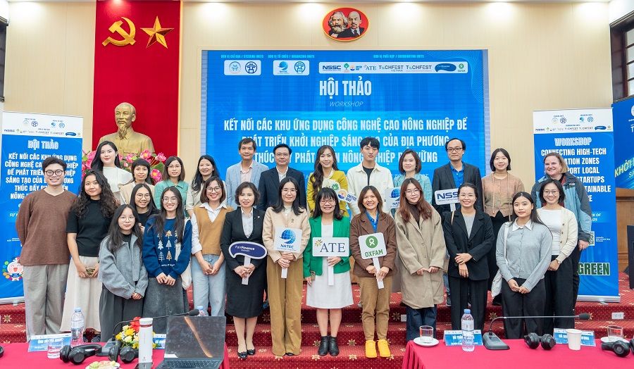 Các đại biểu tham dự Hội thảo