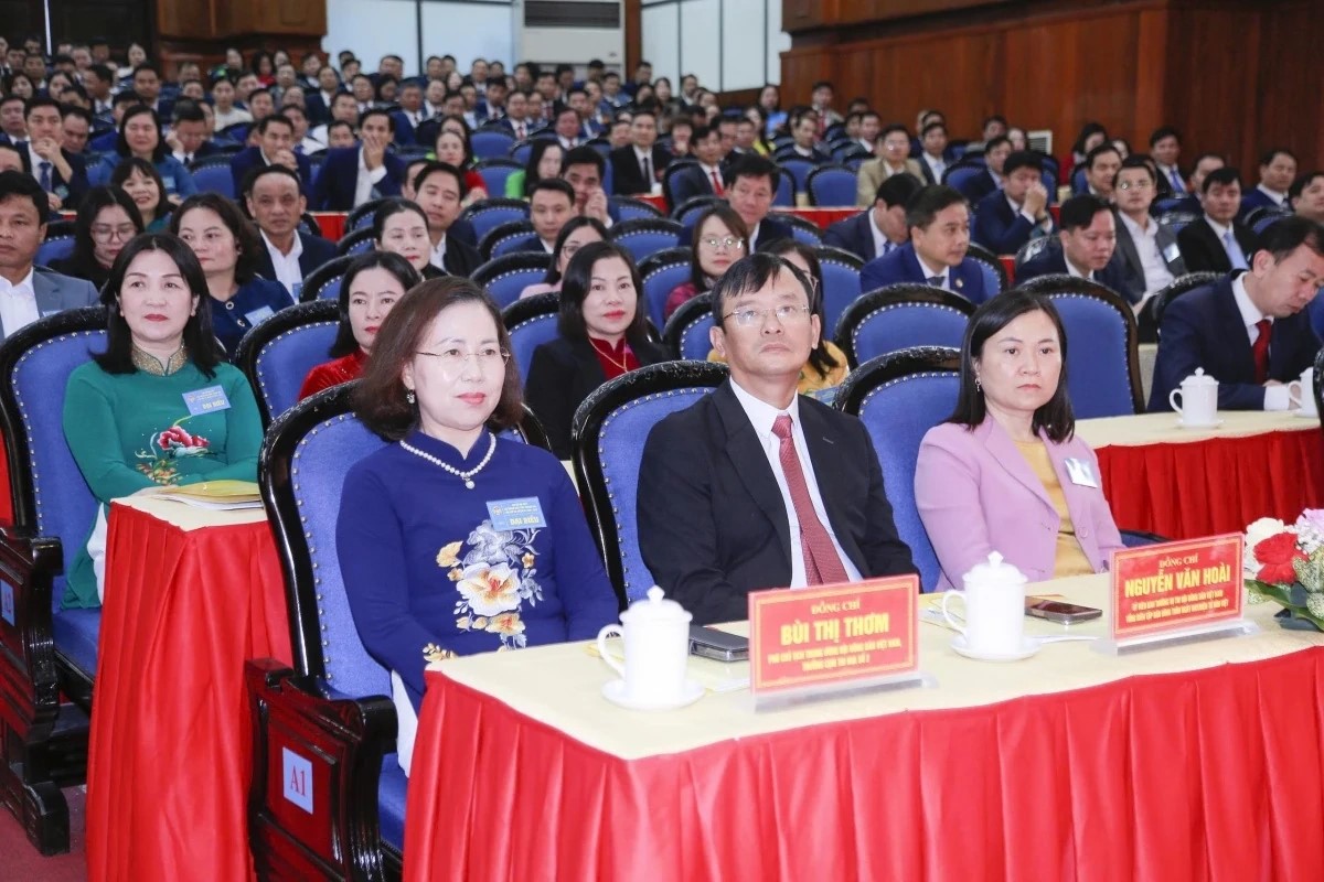 Các đại biểu tham dự đại hội Các đại biểu tham dự đại hội