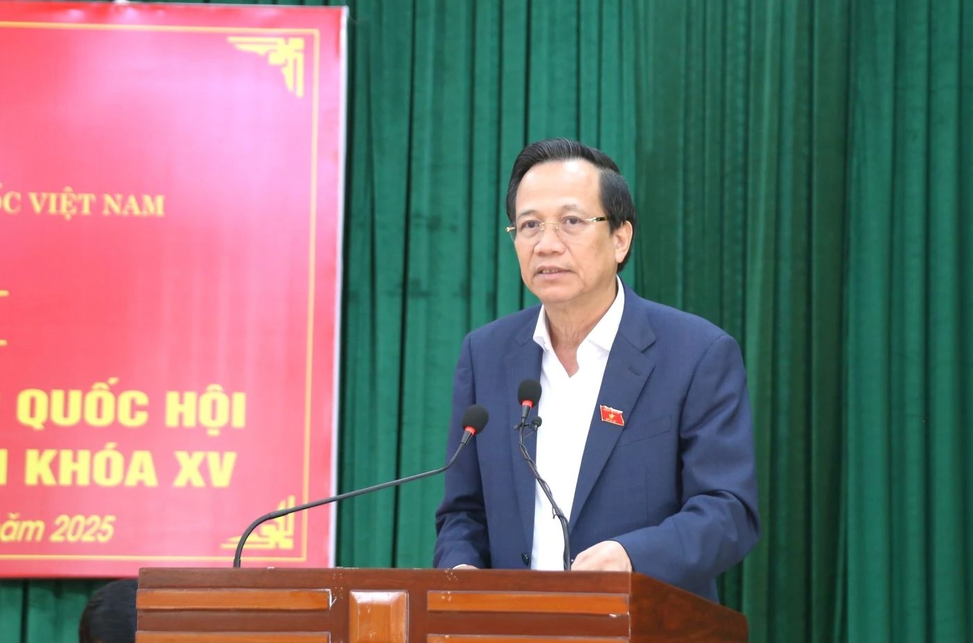 Bộ trưởng Bộ Dân tộc và Tôn giáo Đào Ngọc Dung tiếp xúc cử tri xã Quảng Chính (Thanh Hóa)