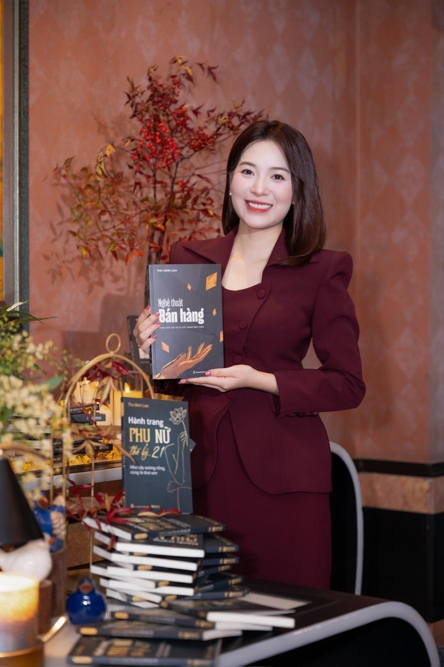 Thu Minh Lâm – tác giả cuốn sách Nghệ thuật bán hàng (NXB Dân trí, 2025) Thu Minh Lâm – tác giả cuốn sách Nghệ thuật bán hàng (NXB Dân trí, 2025)