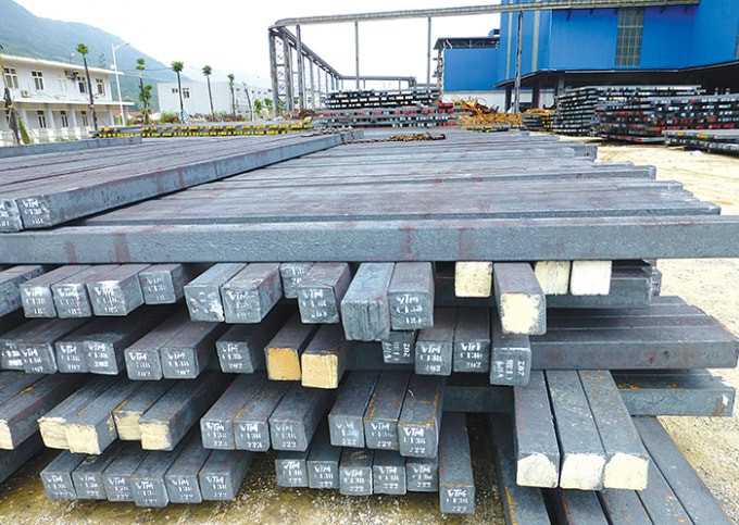 Tisco tiếp tục mua thêm 10.000 tấn phôi thép từ Thái Hưng