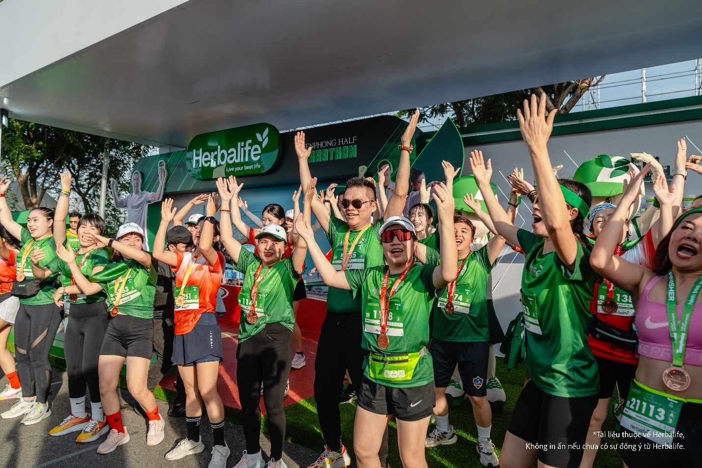 Herbalife Việt Nam th&ecirc;̉ hi&ecirc;̣n những cam k&ecirc;́t mạnh mẽ trong vi&ecirc;̣c hỗ trợ n&acirc;ng cao ch&acirc;́t lượng chuy&ecirc;n m&ocirc;n của Tiền Phong Half Marathon 2025