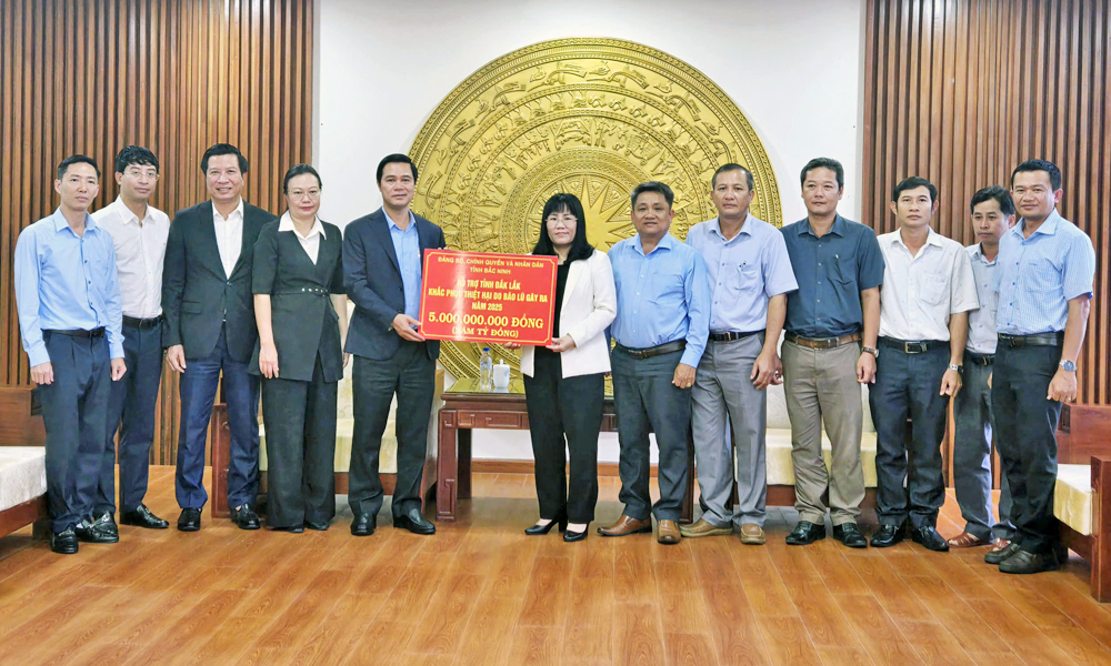 Tỉnh Bắc Ninh hỗ trợ tỉnh Đắk Lắk 5,1 tỷ đồng khắc phục hậu quả thiên tai