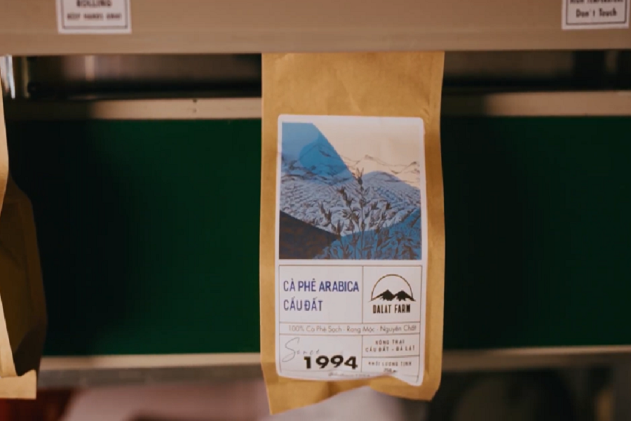 Sản phẩm từ DalatFarm đều có nguồn gốc từ chính nông trại của thương hiệu tại Cầu Đất. Sản phẩm từ DalatFarm đều có nguồn gốc từ chính nông trại của thương hiệu tại Cầu Đất.