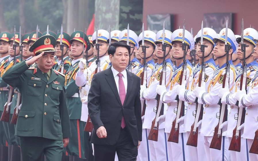 Chủ tịch nước: Triển khai các giải pháp xây nền quốc phòng toàn dân vững mạnh