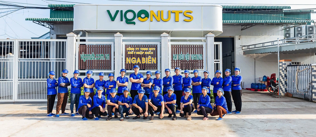 Đội ngũ cán bộ, công nhân viên của Công ty Đội ngũ cán bộ, công nhân viên của Công ty