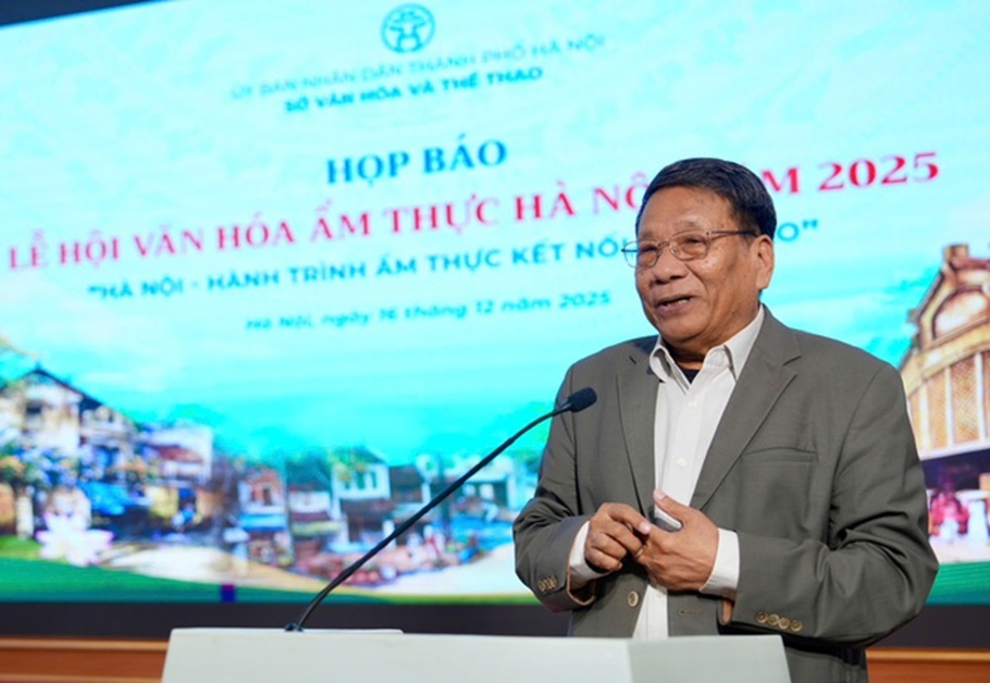 PGS. TS Đặng Văn Bài – Phó Chủ tịch Hội đồng Di sản văn hóa Quốc gia. PGS. TS Đặng Văn Bài – Phó Chủ tịch Hội đồng Di sản văn hóa Quốc gia.