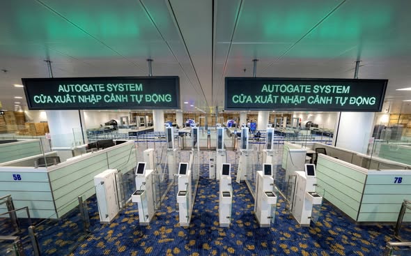 Từ 19/12, nhà ga T2 Nội Bài triển khai mô hình sân bay thông minh, áp dụng nhận diện khuôn mặt