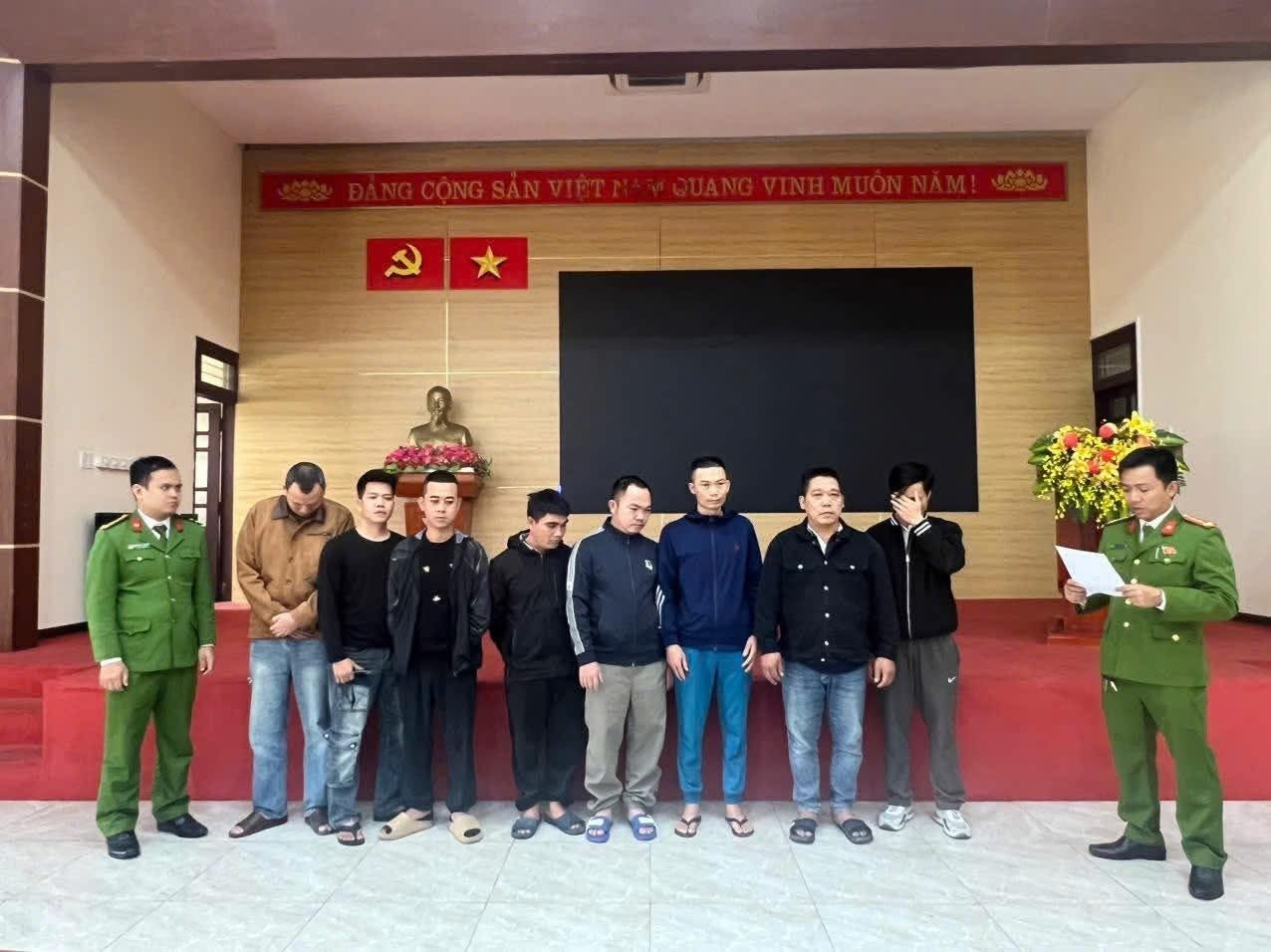 Quảng Trị triệt phá đường dây cá độ bóng đá giao dịch khoảng 350 tỷ đồng