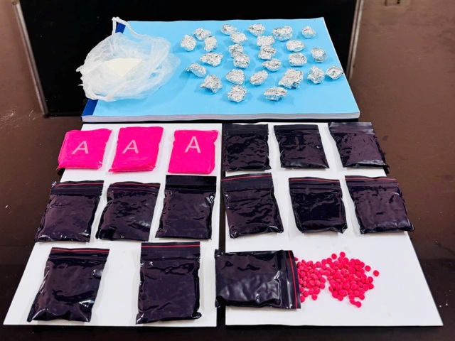 Nghệ An: Liên tiếp triệt phá hai vụ án, thu giữ hơn 3.100 viên hồng phiến và gần 176 gam heroin