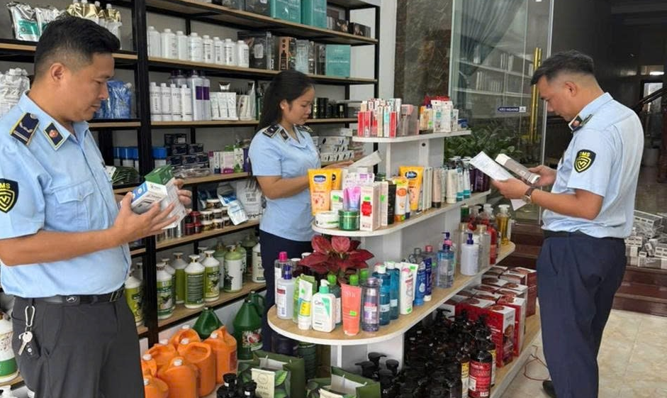 Phú Thọ: Lực lượng Quản lý thị trường tập trung cao điểm kiểm soát hàng hóa dịp Tết Nguyên đán Bính Ngọ 2026