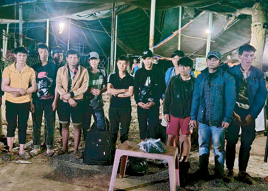 Tây Ninh: Bắt giữ 13 người nhập cảnh trái phép từ Campuchia