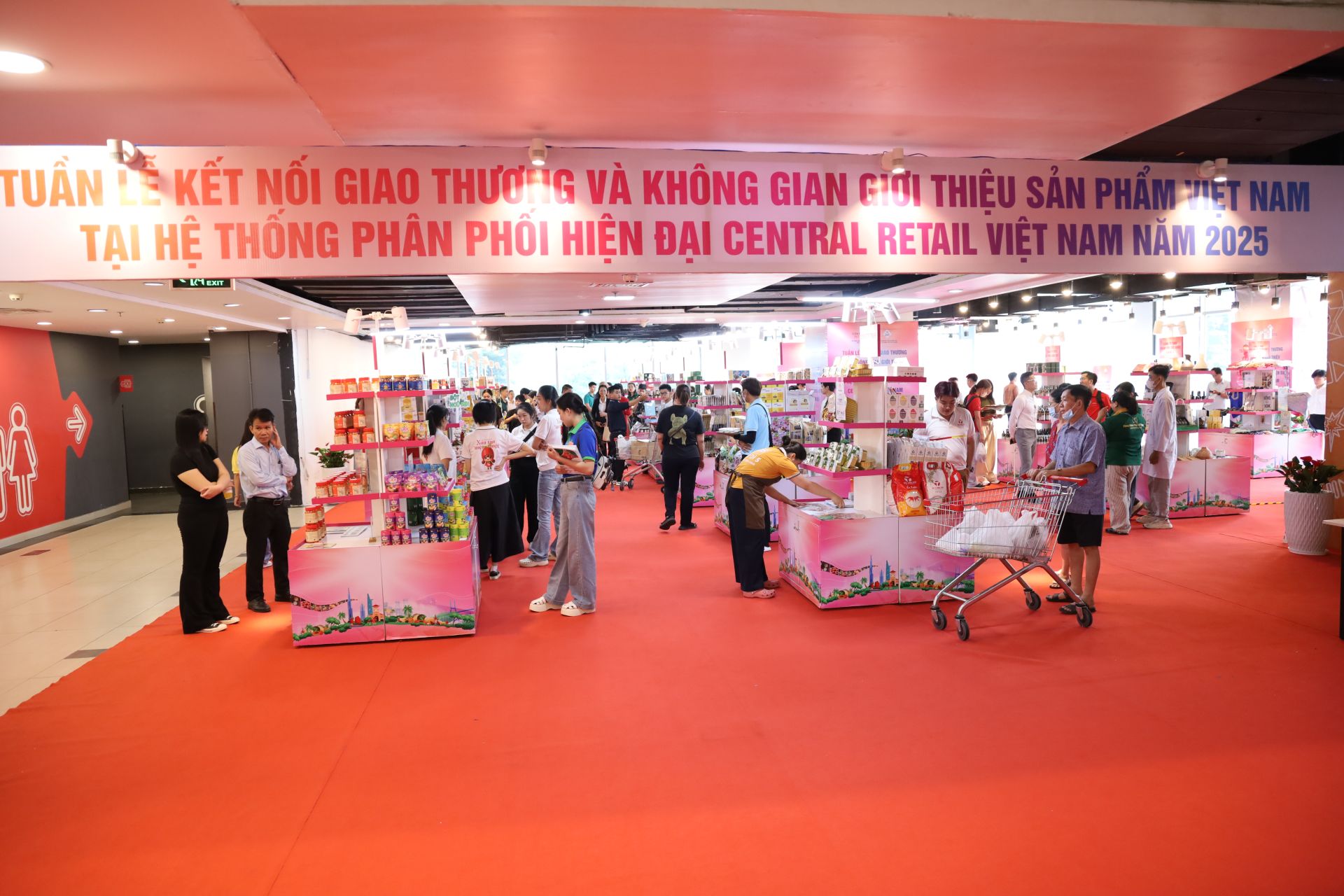 Tuần lễ Thương hiệu Việt 2025 xây dựng bệ phóng cho hàng nội địa trên không gian số