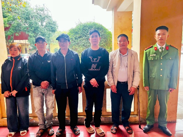 Nghệ An: Triệt phá đường dây ghi lô, đề lên tới hơn 1,33 tỷ đồng, bắt 8 đối tượng