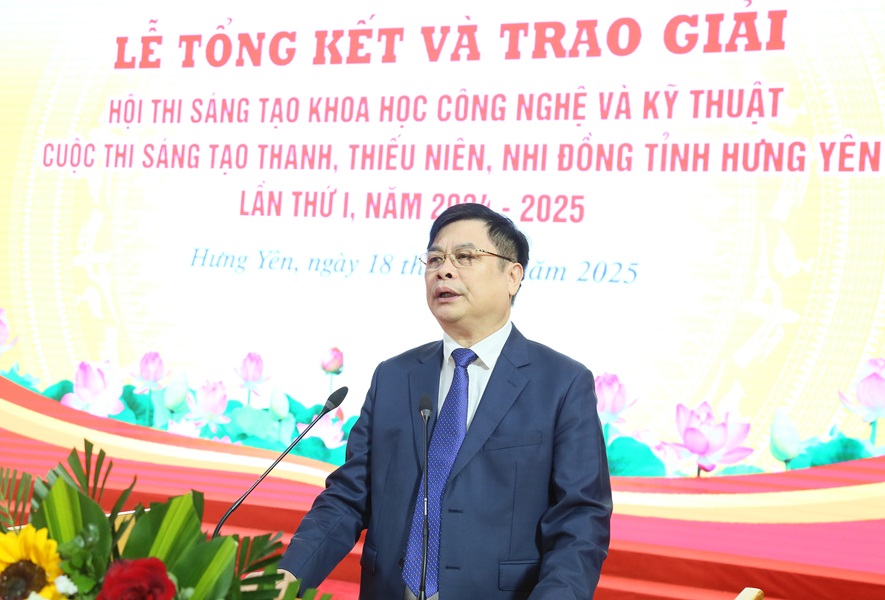 Ông Phạm Văn Nghiêm, Tỉnh ủy viên, Phó Chủ tịch UBND tỉnh phát biểu tại buổi lễ. Ông Phạm Văn Nghiêm, Tỉnh ủy viên, Phó Chủ tịch UBND tỉnh phát biểu tại buổi lễ.