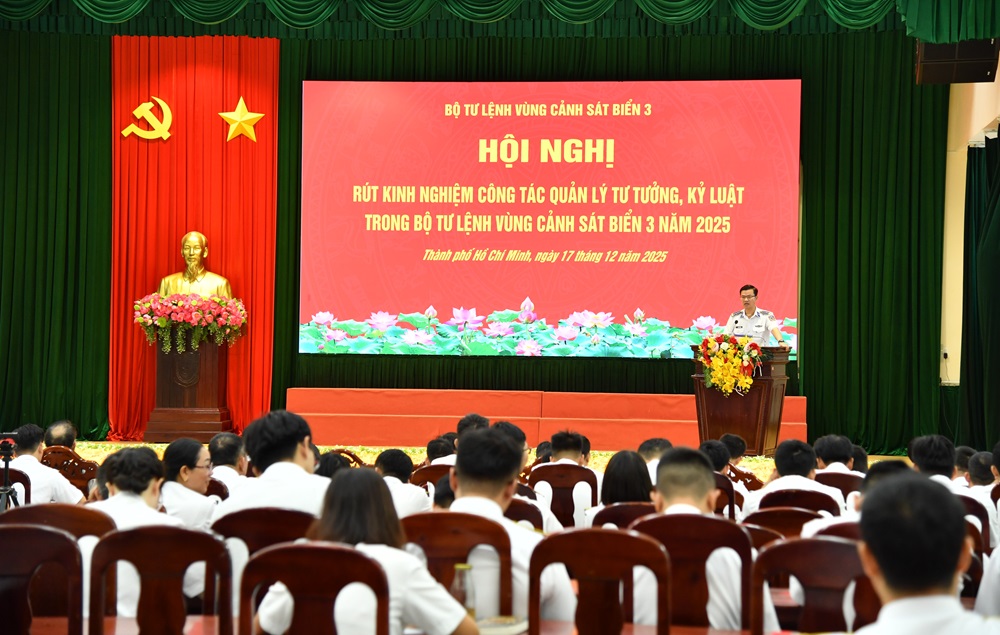 Quang cảnh hội nghị