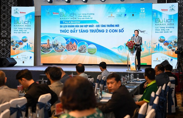 Quang cảnh hội thảo Quang cảnh hội thảo