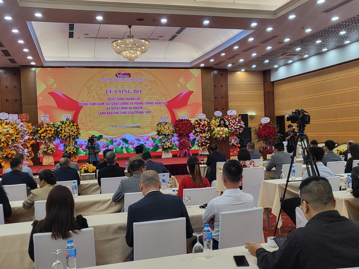 To&agrave;n cảnh sự kiện