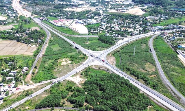 Dự &aacute;n n&uacute;t giao n&agrave;y c&oacute; tổng vốn đầu tư hơn 537,5 tỉ đồng, trong đ&oacute; chi ph&iacute; x&acirc;y dựng l&agrave; hơn 416 tỉ đồng, c&ograve;n lại l&agrave; c&aacute;c chi ph&iacute; kh&aacute;c