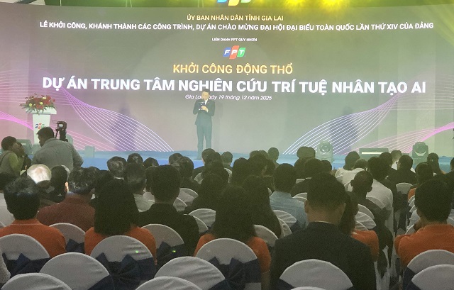 Quang cảnh Lễ khởi công động thổ Dự án TTNC TTNT. Ảnh: Viết Hiền Quang cảnh Lễ khởi công động thổ Dự án TTNC TTNT. Ảnh: Viết Hiền