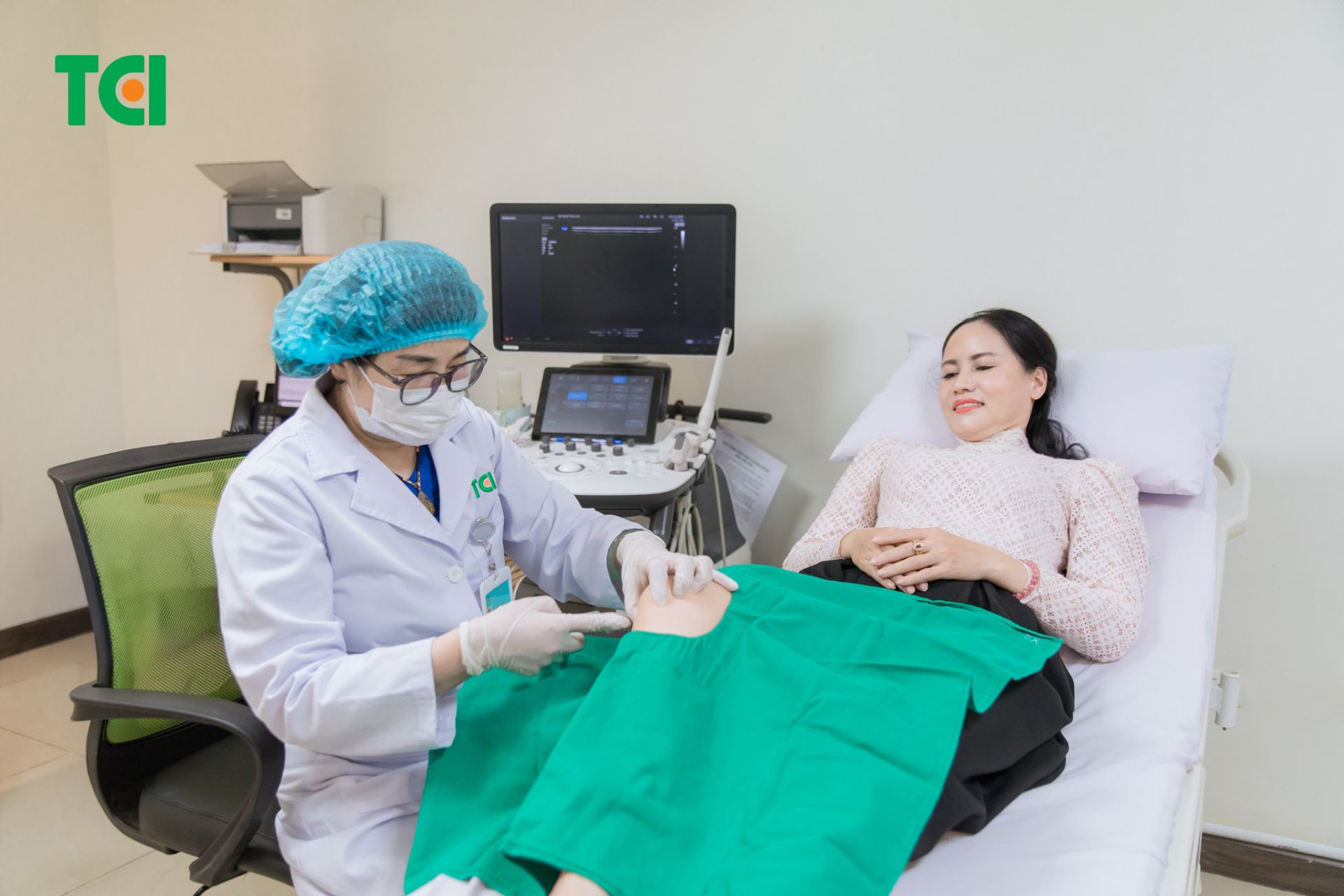 Ti&ecirc;m collagen/HA l&agrave; giải ph&aacute;p vượt trội gi&uacute;p bảo tồn v&agrave; t&aacute;i tạo sụn khớp hữu hiệu, &iacute;t x&acirc;m lấn (Ảnh: TCI).