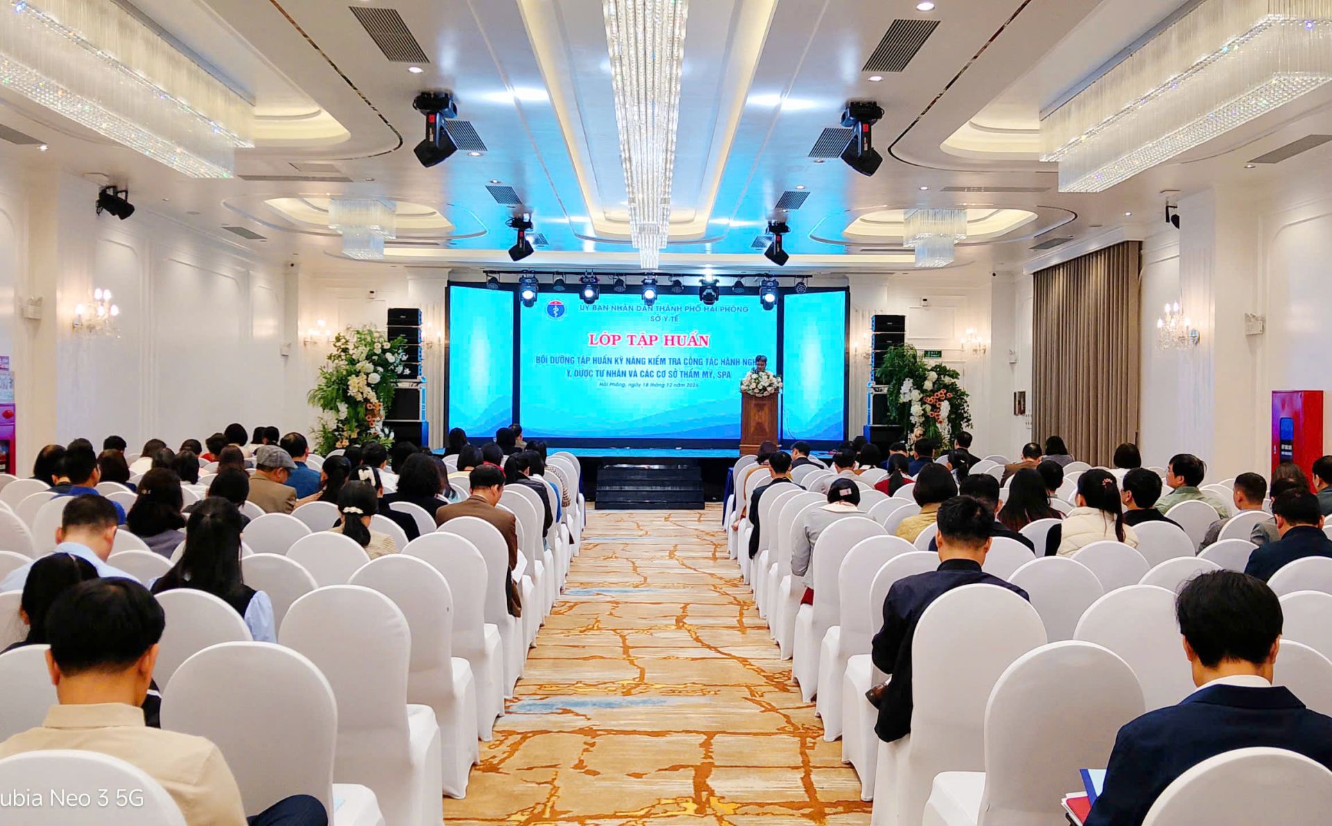 C&aacute;c đại biểu tham dự lớp tập huấn ph&iacute;a T&acirc;y Hải Ph&ograve;ng.