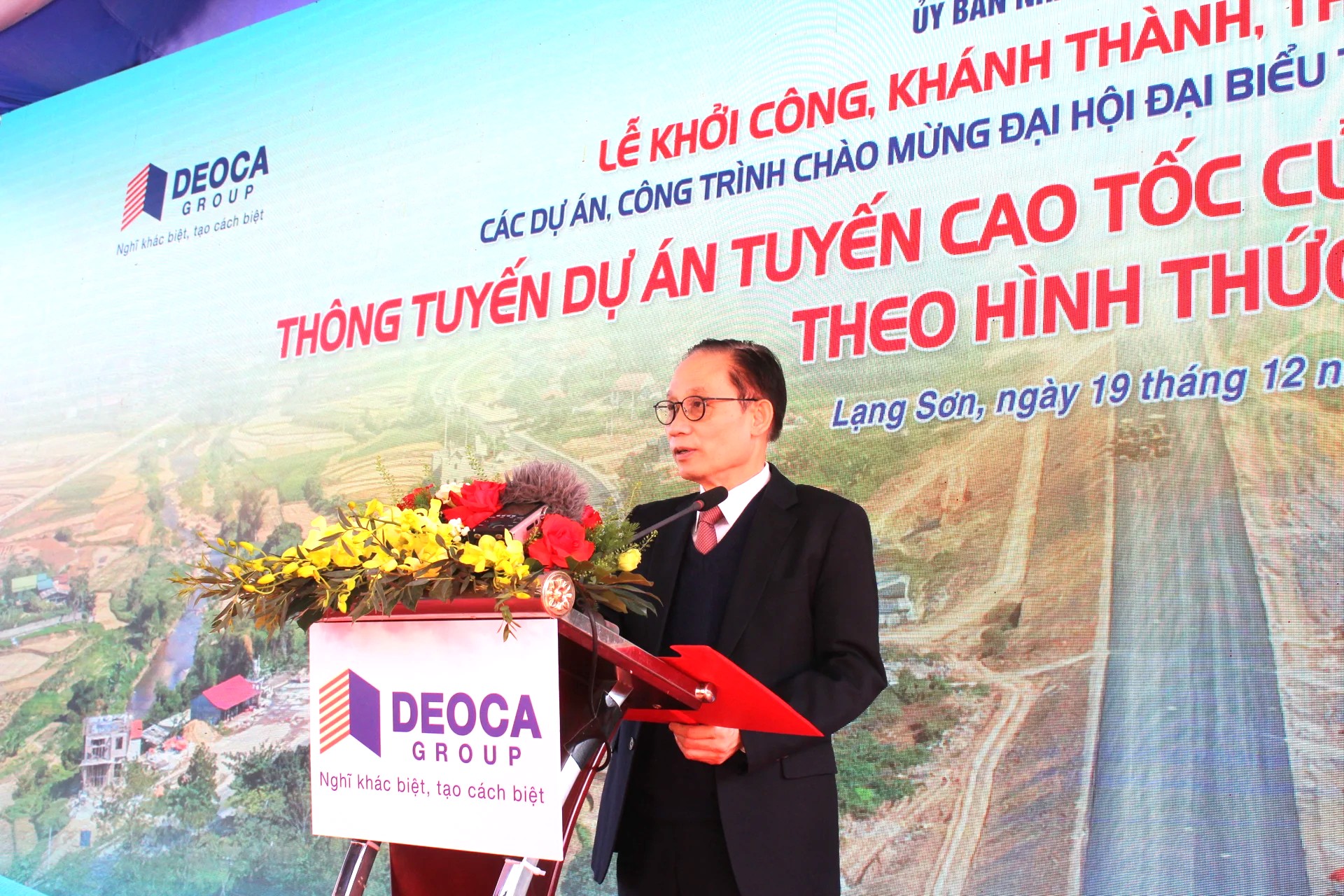 Bộ trưởng Bộ Ngoại giao L&ecirc; Ho&agrave;i Trung