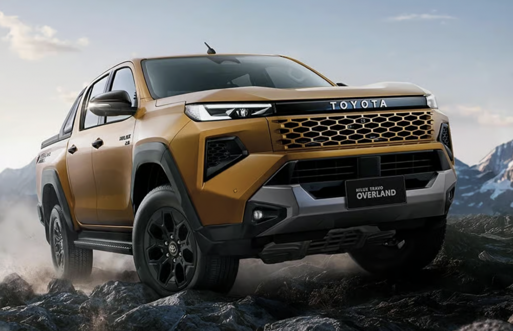 Toyota Hilux ra mắt tại Th&aacute;i Lan