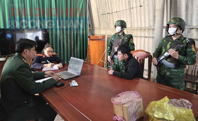 Đối tượng V&otilde; Văn Linh đ&atilde; từng c&oacute; 1 tiền &aacute;n về tội mua b&aacute;n tr&aacute;i ph&eacute;p chất ma t&uacute;y, đi t&ugrave; từ năm 2019 đến cuối th&aacute;ng 8 năm 2023 th&igrave; ra t&ugrave;.