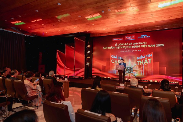 Quang cảnh buổi lễ Quang cảnh buổi lễ