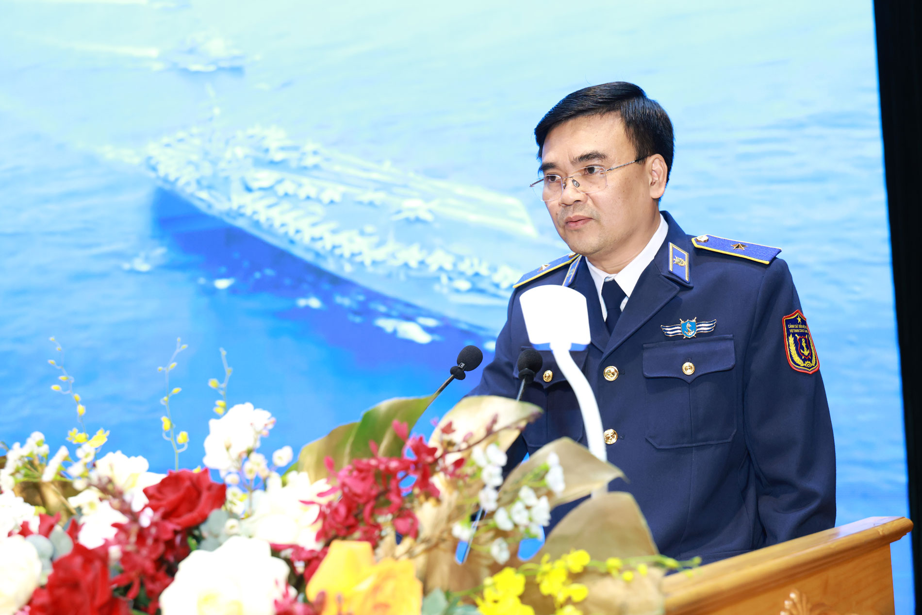 Thiếu tướng Trần Văn Lượng - Phó Tư lệnh, Tham mưu trưởng Cảnh sát biển Việt Nam báo cáo kết quả thực hiện nhiệm vụ năm 2025. Thiếu tướng Trần Văn Lượng - Phó Tư lệnh, Tham mưu trưởng Cảnh sát biển Việt Nam báo cáo kết quả thực hiện nhiệm vụ năm 2025.