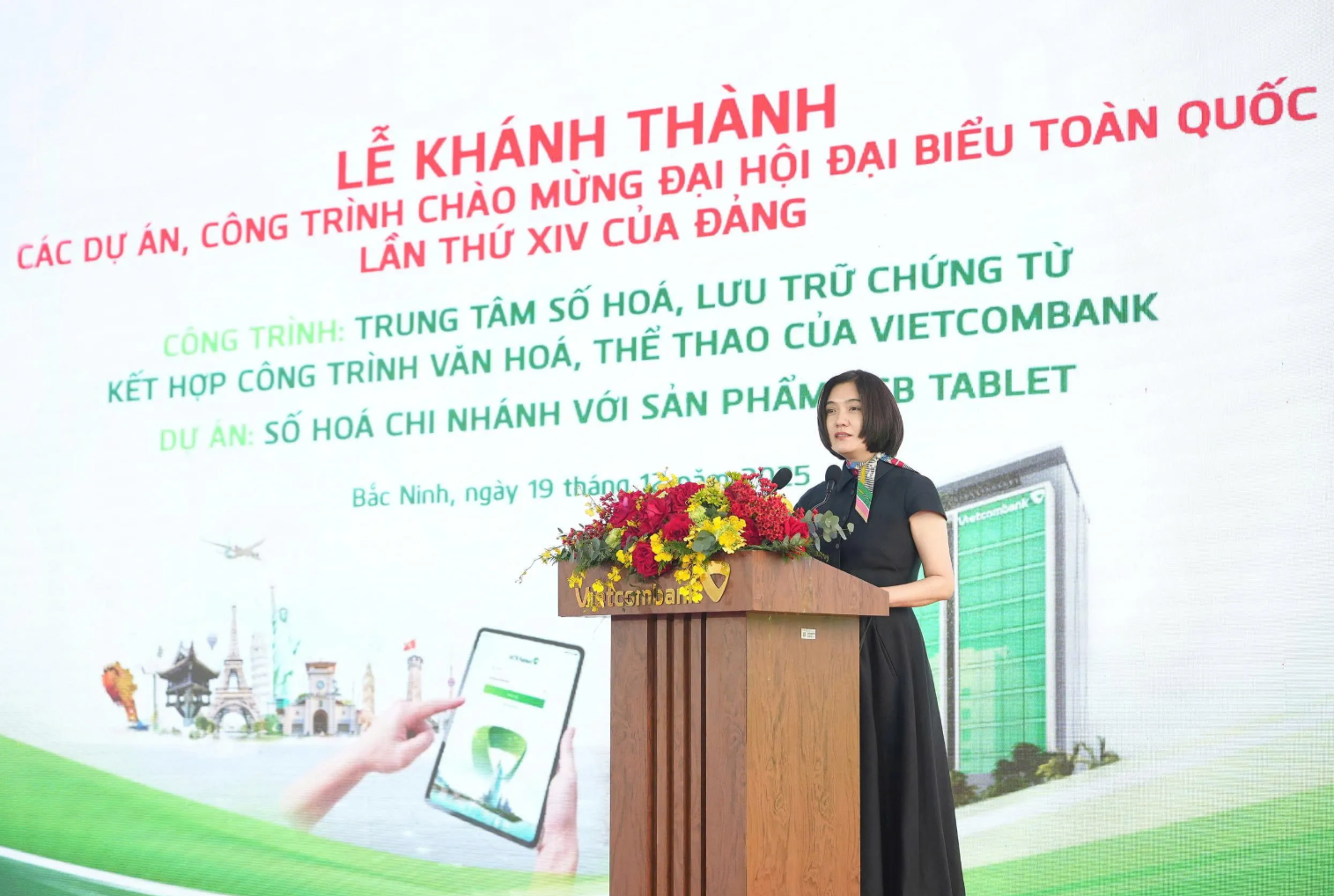 Bà Phùng Nguyễn Hải Yến, Ủy viên BTV Đảng ủy, Phó Tổng Giám đốc Vietcombank báo cáo về các công trình, dự án của Vietcombank tham dự chào mừng Đại hội Đại biểu toàn quốc lần thứ XIV của Đảng Bà Phùng Nguyễn Hải Yến, Ủy viên BTV Đảng ủy, Phó Tổng Giám đốc Vietcombank báo cáo về các công trình, dự án của Vietcombank tham dự chào mừng Đại hội Đại biểu toàn quốc lần thứ XIV của Đảng