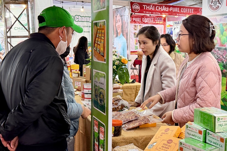 Hội chợ l&agrave; nơi quảng b&aacute;, thương hiệu c&aacute;c sản phẩm OCOP