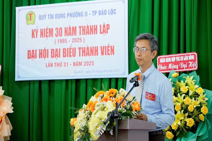 &Ocirc;ng Nguyễn Văn Trung Chủ tịch Hội đồng quỹ t&iacute;n dụng ph&aacute;t biểu tại Đại hội đại biểu th&agrave;nh vi&ecirc;n