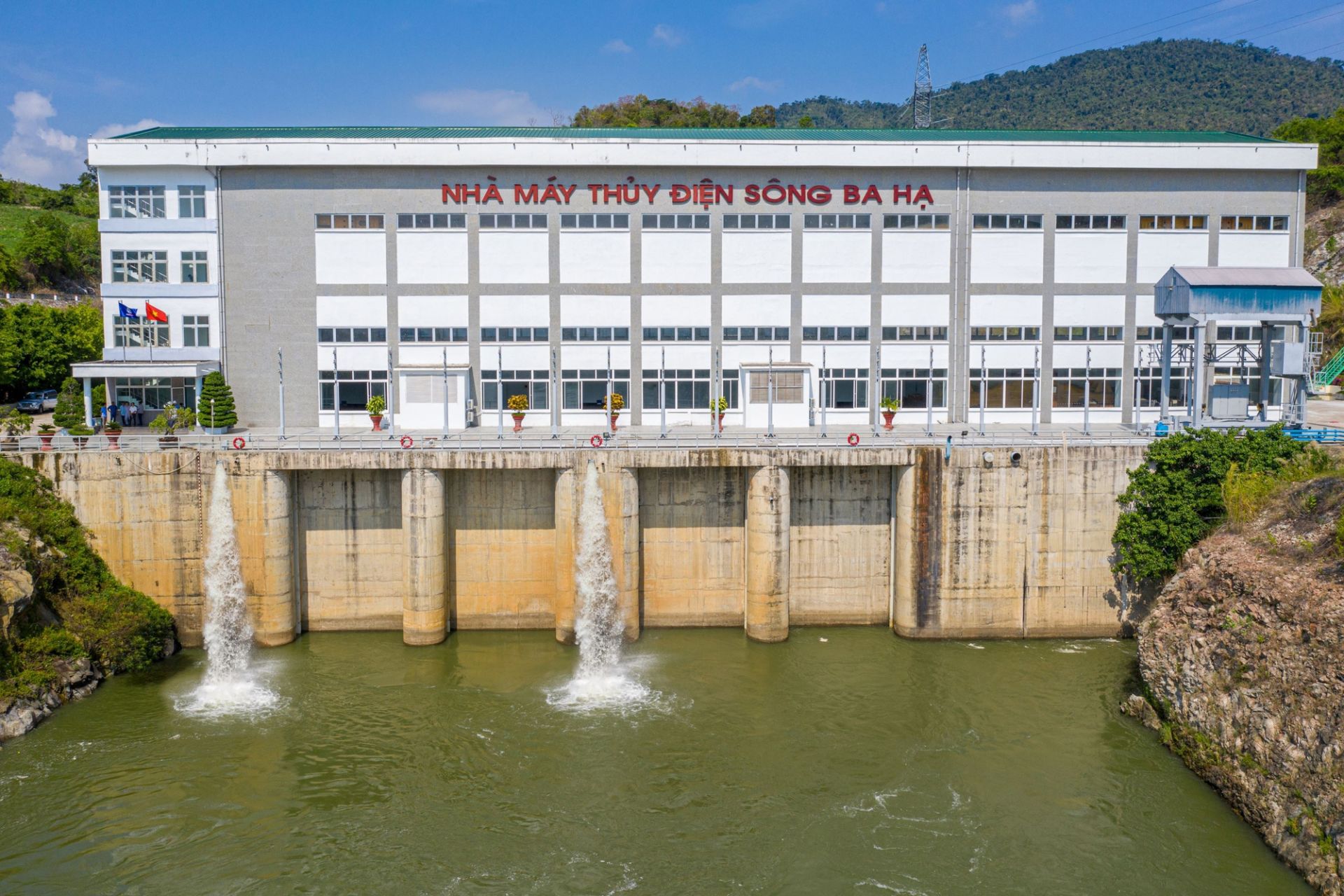 Thủy điện Sông Ba Hạ báo lãi lớn, dòng tiền cải thiện mạnh