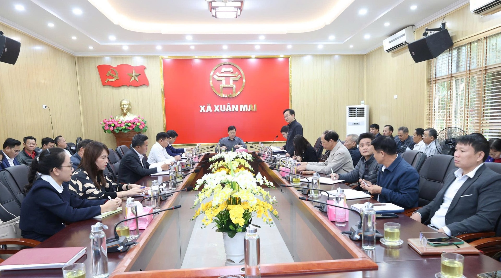 Quang cảnh hội nghị tổng kết c&ocirc;ng t&aacute;c an to&agrave;n thực phẩm của x&atilde; Xu&acirc;n Mai, H&agrave; Nội. Ảnh: HT