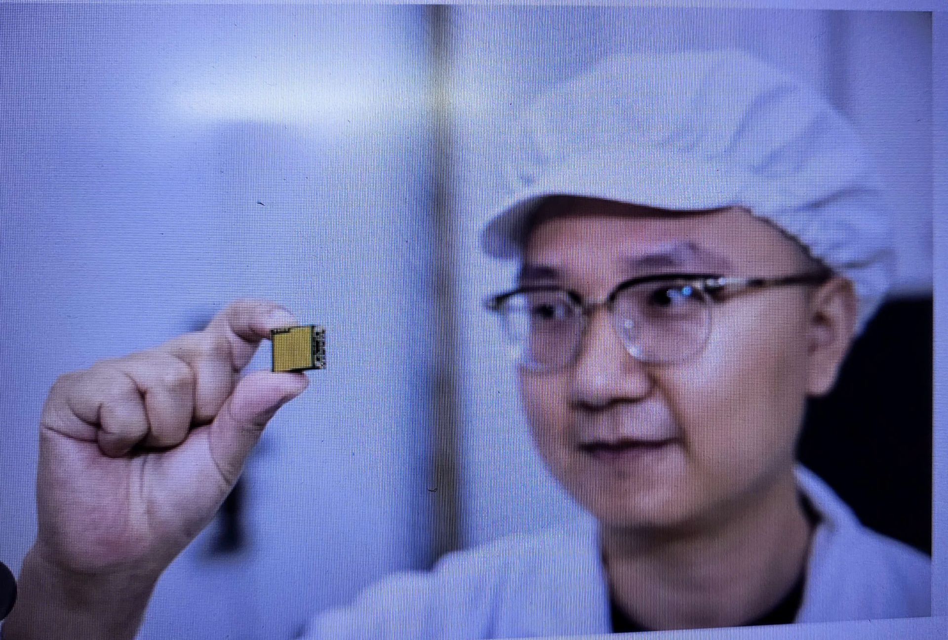 Trung Quốc đột phá công nghệ bán dẫn giúp tiết kiệm 30% điện năng cho các trung tâm dữ liệu AI