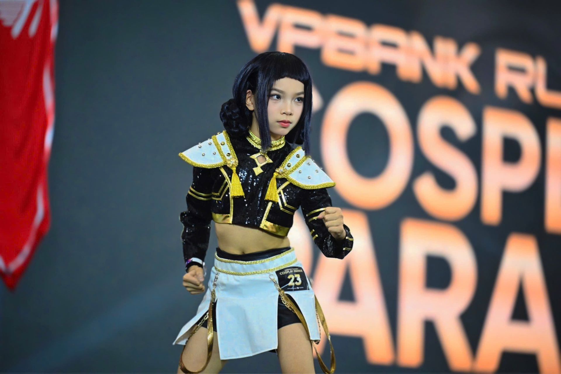 An Chi - cosplayer nh&iacute; 10 tuổi h&oacute;a th&acirc;n th&agrave;nh nh&acirc;n vật Zoey trong K-Pop Demon Hunters gi&agrave;nh giải Unique Style