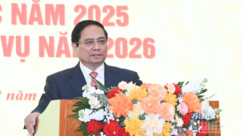 Thủ tướng Ch&iacute;nh phủ Phạm Minh Ch&iacute;nh ph&aacute;t biểu &yacute; kiến chỉ đạo hội nghị. (Ảnh: Trần Hải)